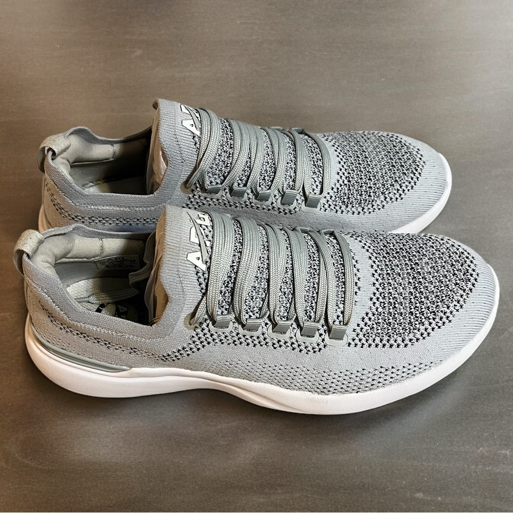 Super Comfortable/ Machine Washable Workout Or Ev… - image 1